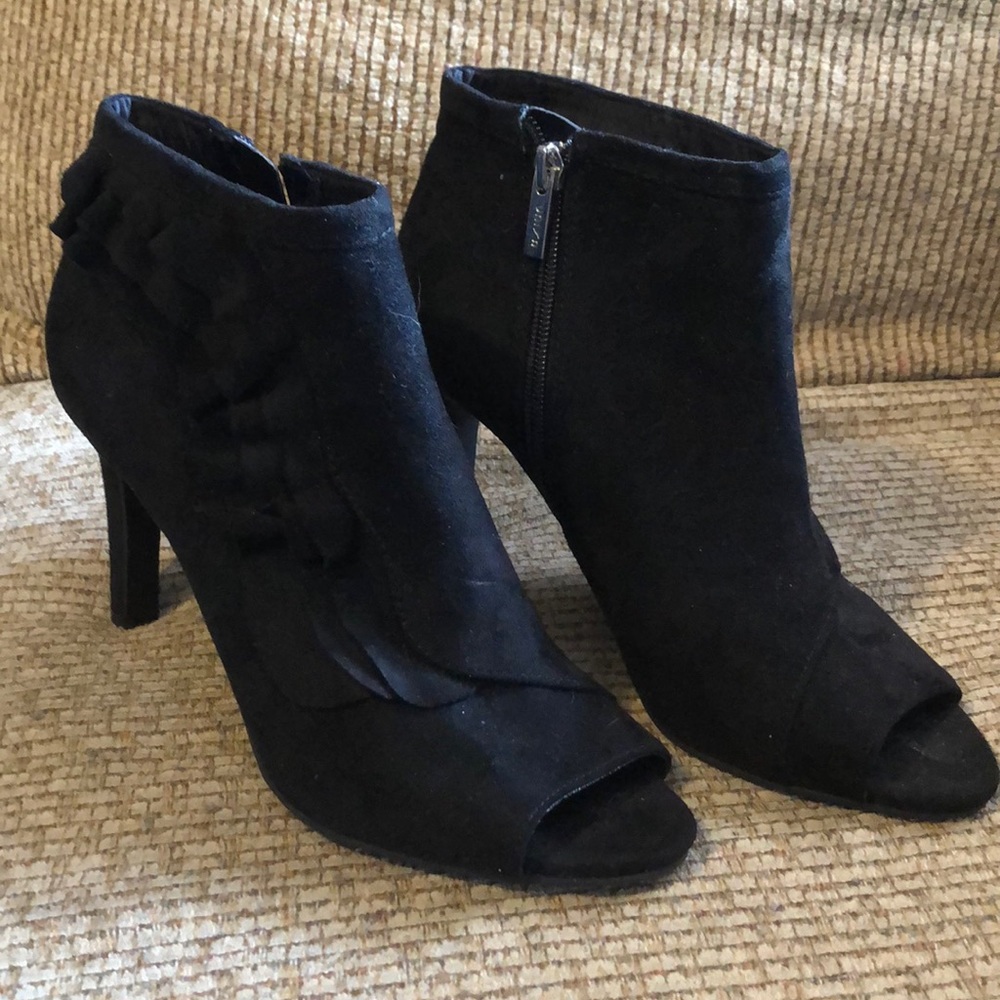 Extremely Cool Open Toed Booties Size 8 1/2 Black - image 1